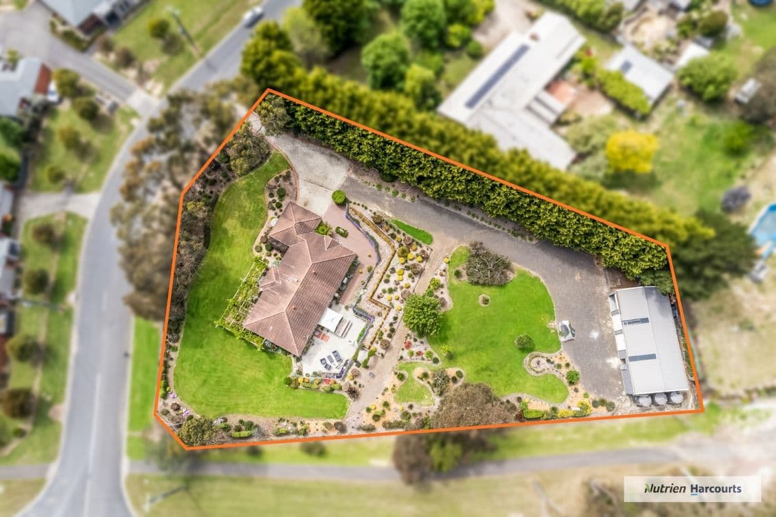 28 Bonnieview Court, WANDONG, VIC 3758, Wandong - Thumbnail 3