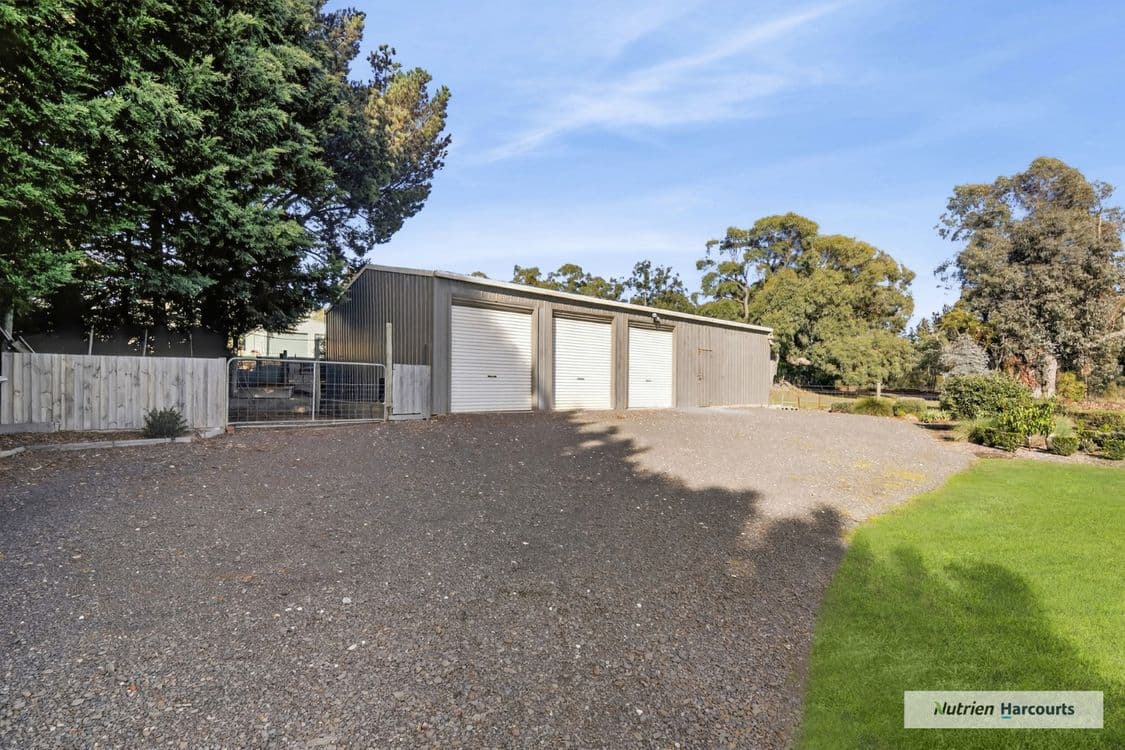 28 Bonnieview Court, WANDONG, VIC 3758, Wandong - Thumbnail 4