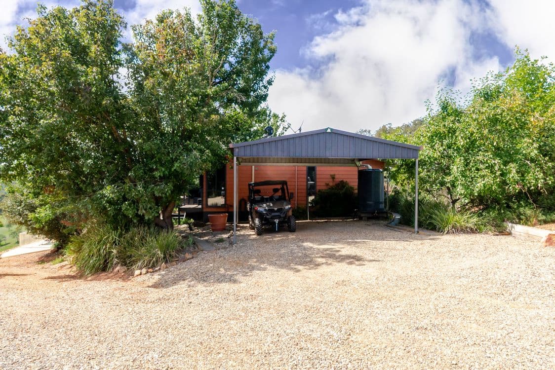 3852 Jingellic Road, LANKEYS CREEK, NSW 2644, Lankeys Creek - Thumbnail 6