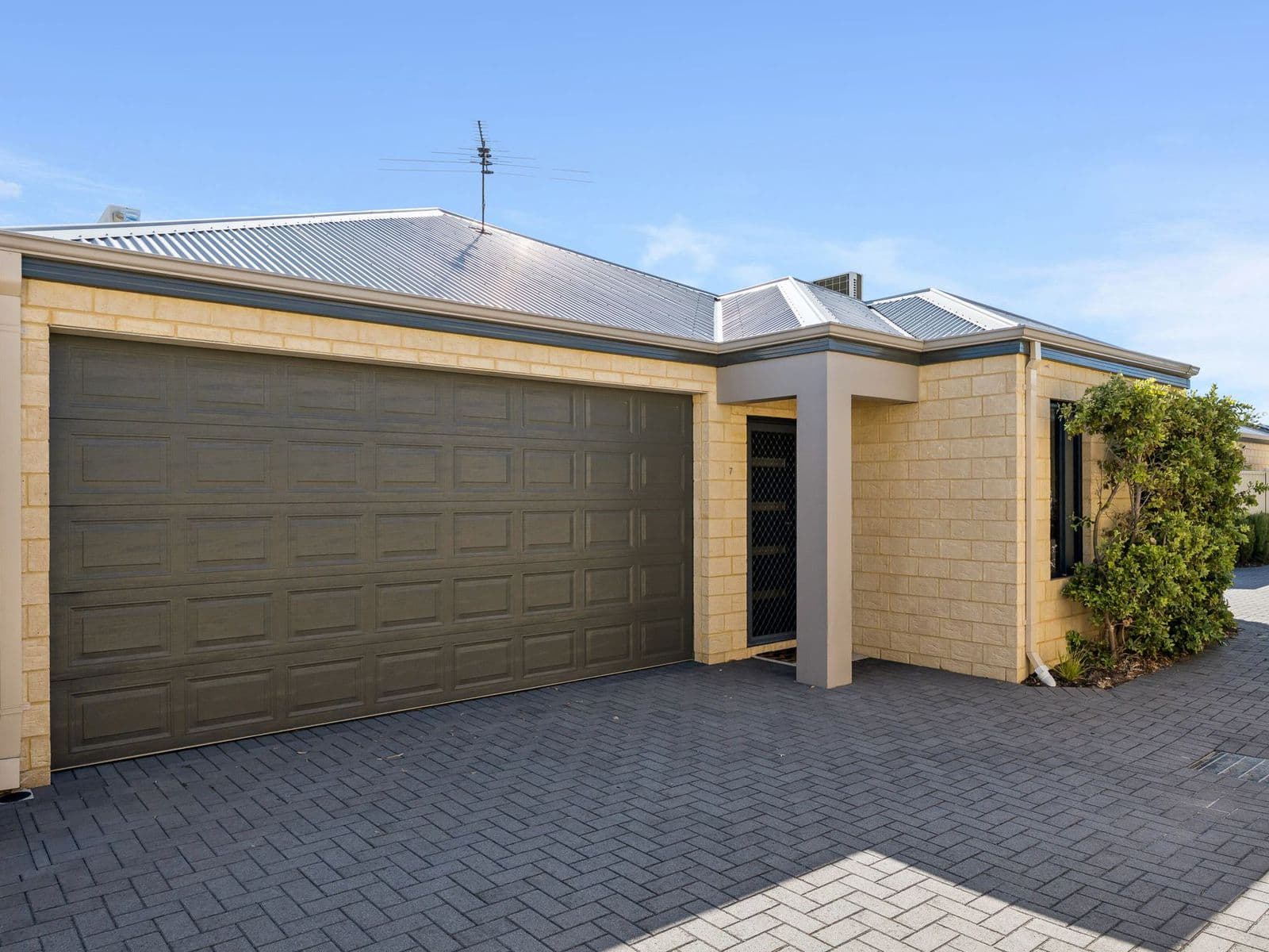7/31 Almurta Way, Nollamara, WA, Nollamara - Image 1