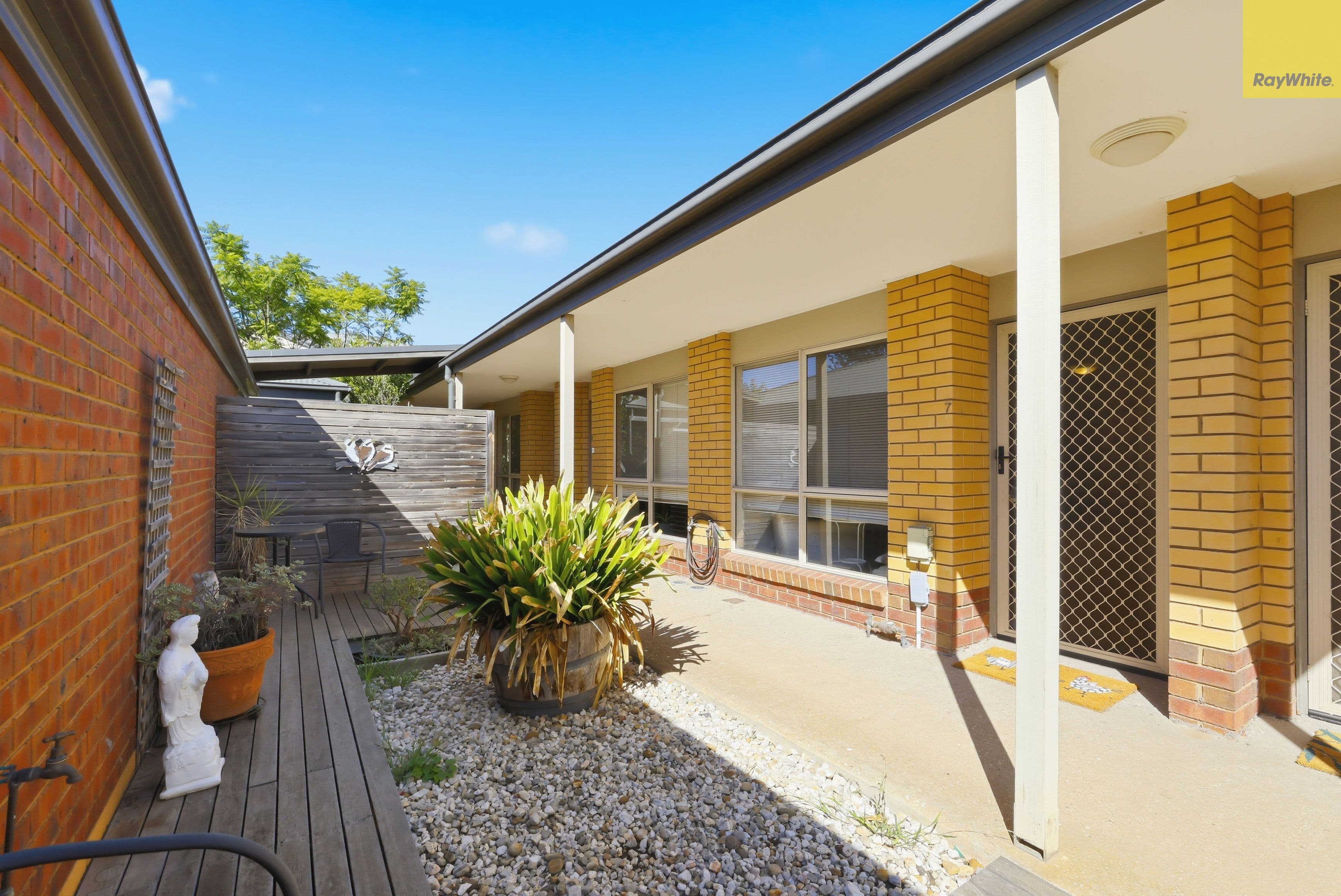 7/96 Gisborne Road, Bacchus Marsh VIC 3340, Bacchus Marsh - Thumbnail 2