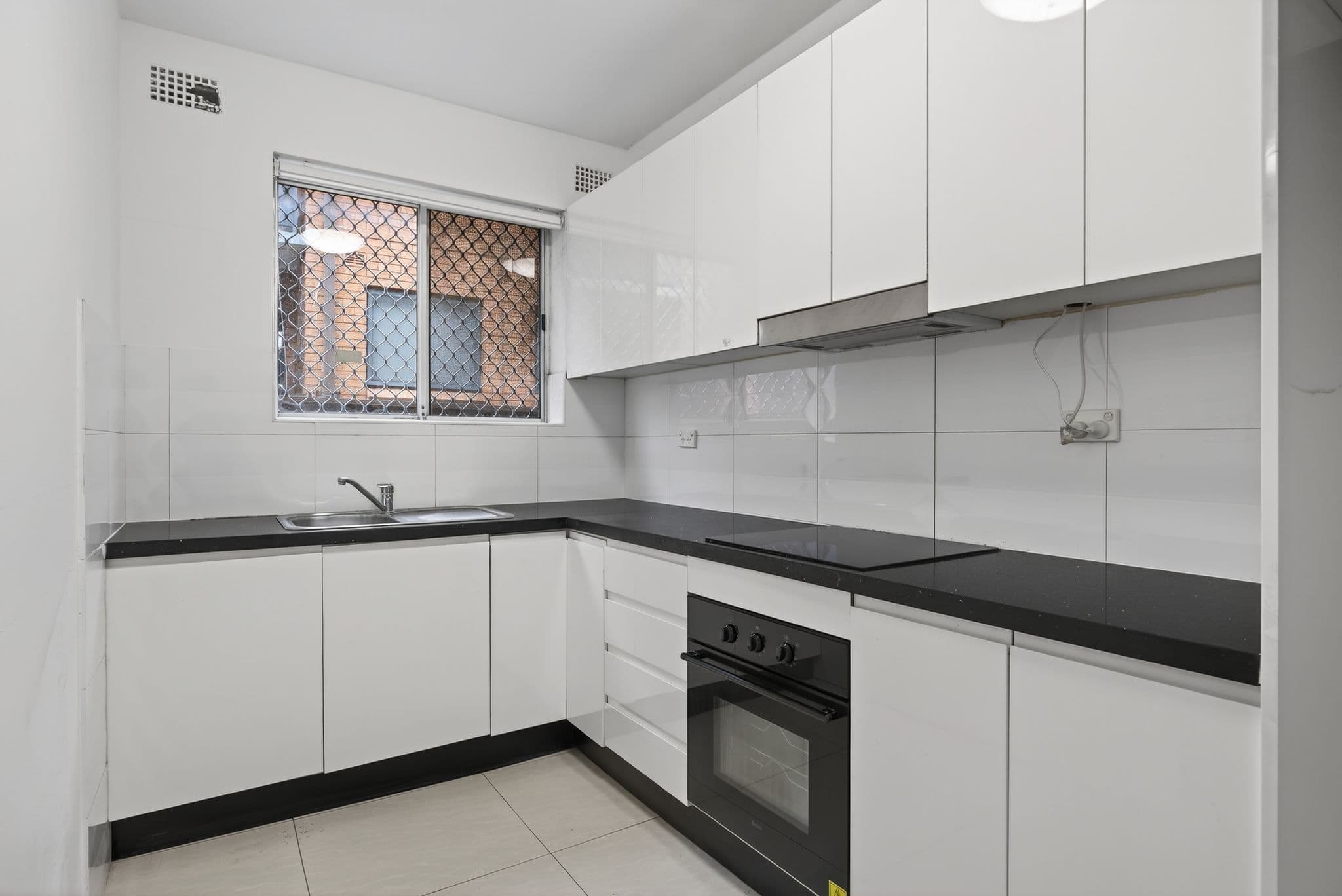 4/57 Shadforth Street, Wiley Park NSW 2195, Wiley Park - Thumbnail 5