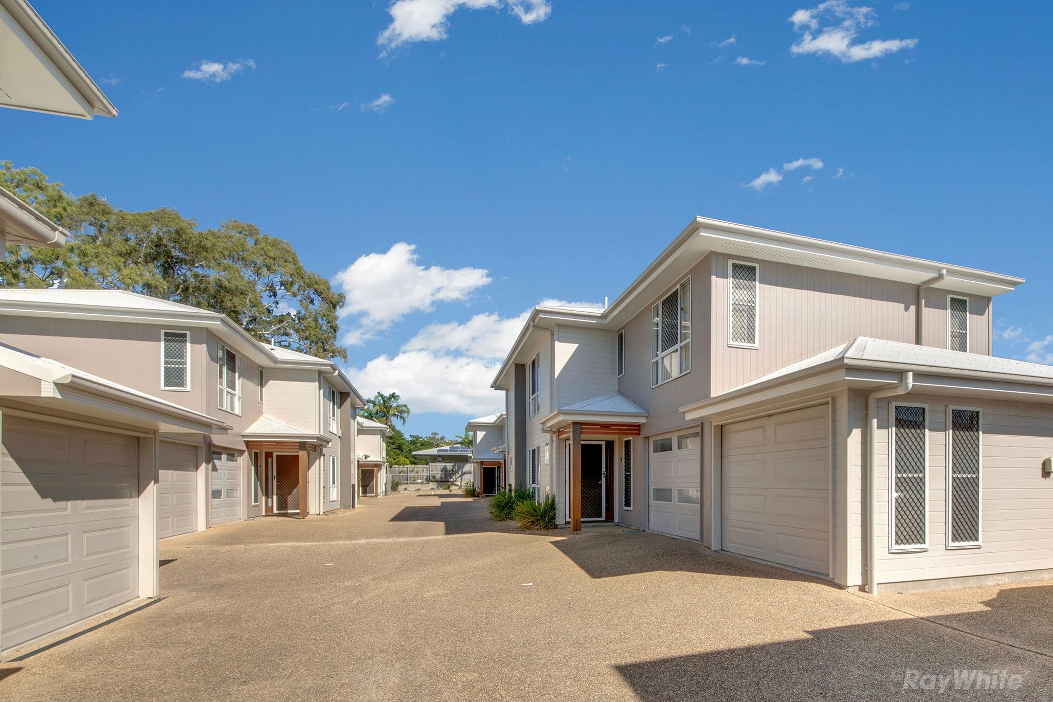4/1 French Street, South Gladstone QLD 4680, South Gladstone - Image 1