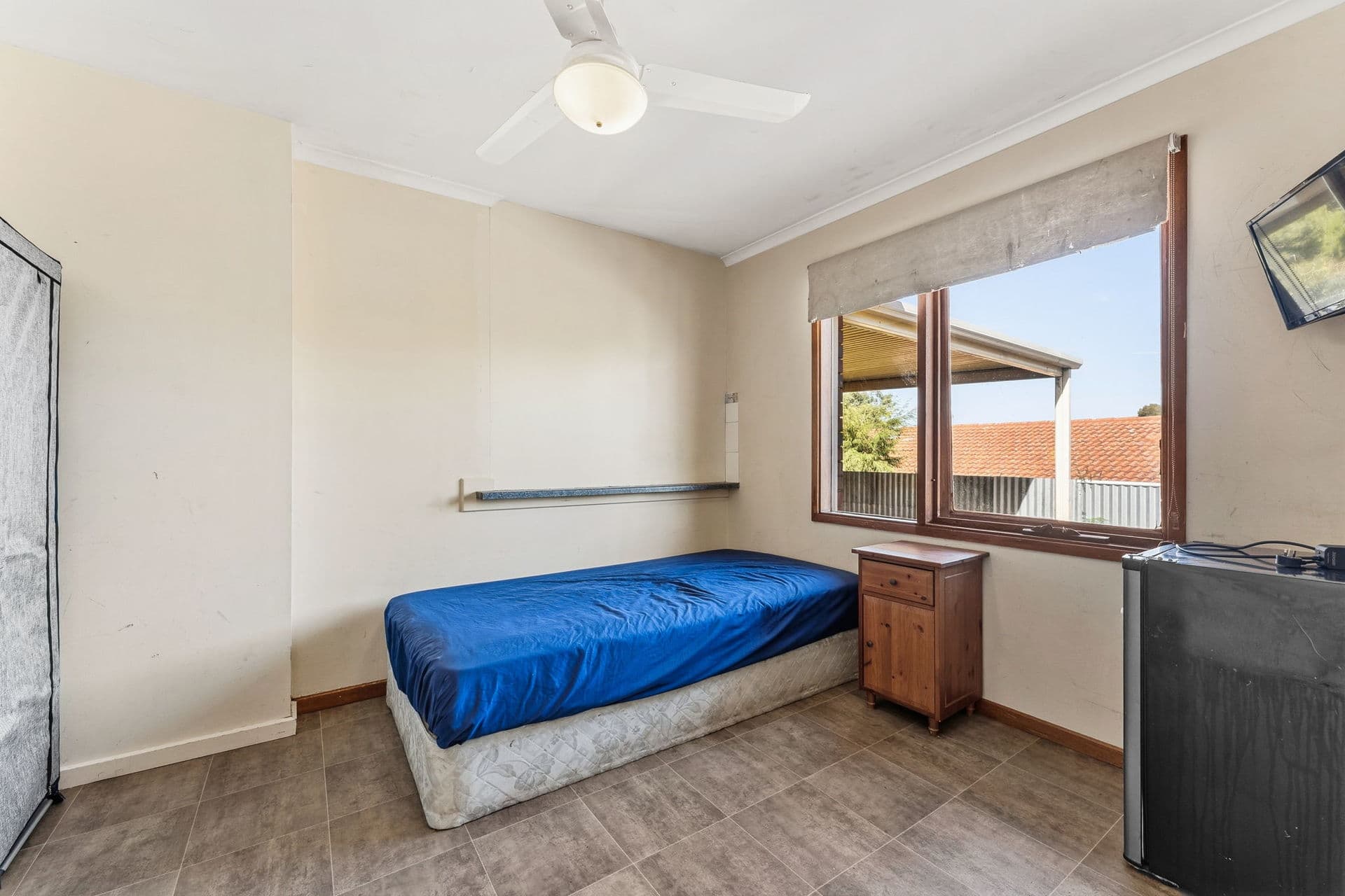 11 Arnhem Crescent, Hackham West - Thumbnail 4