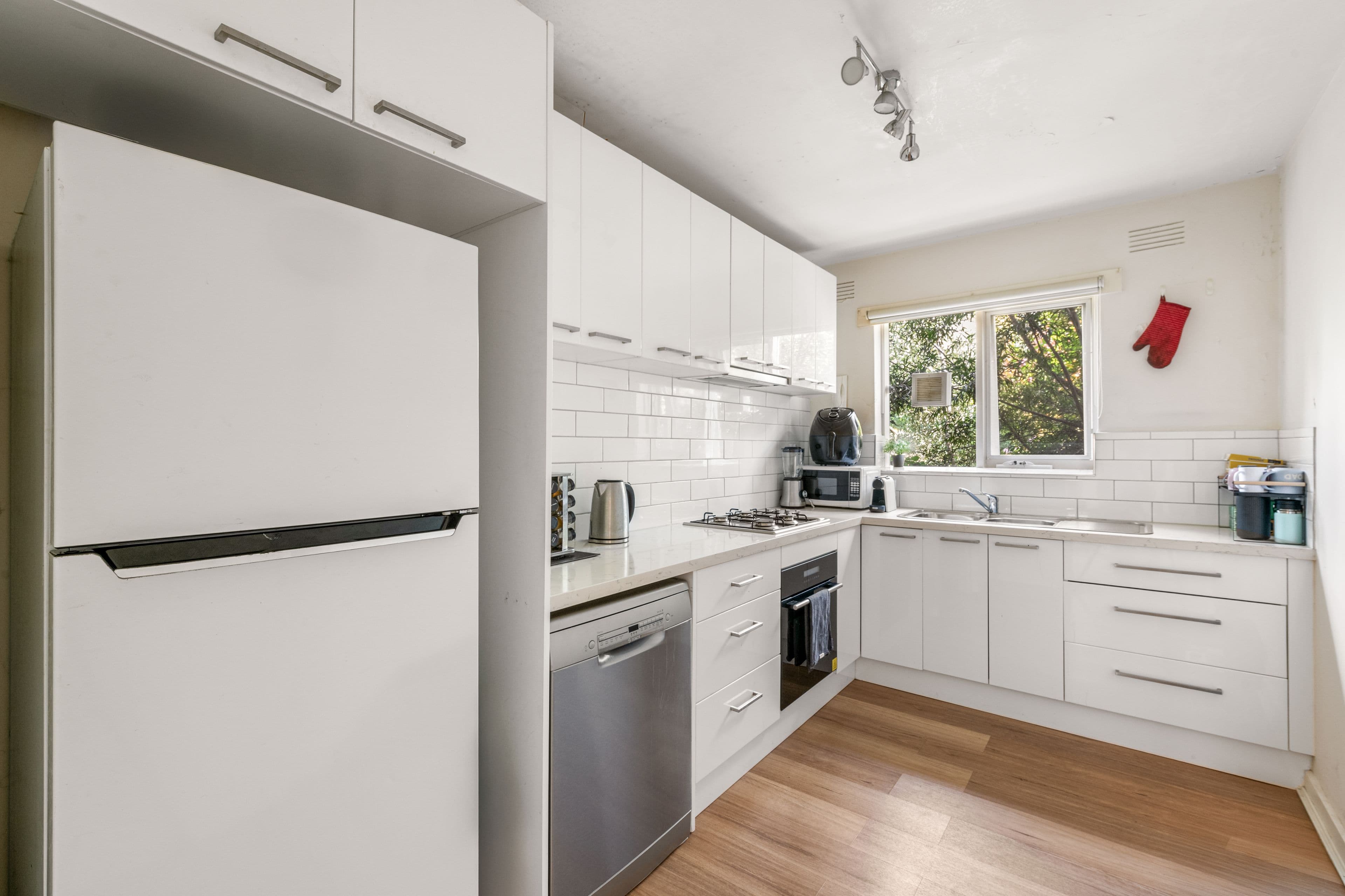 1/158 Toorak Road West, South Yarra VIC 3141, South Yarra - Thumbnail 7
