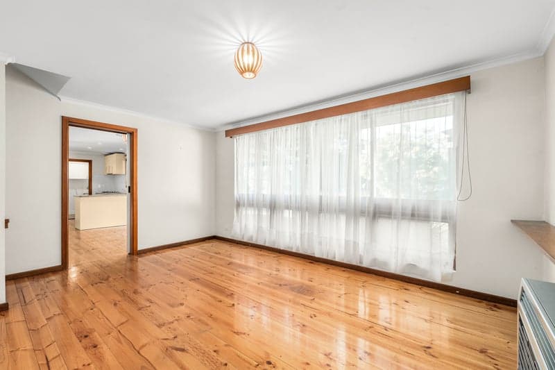 6 Monterey Court, Happy Valley - Thumbnail 4