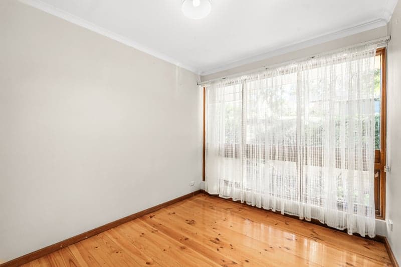 6 Monterey Court, Happy Valley - Thumbnail 6
