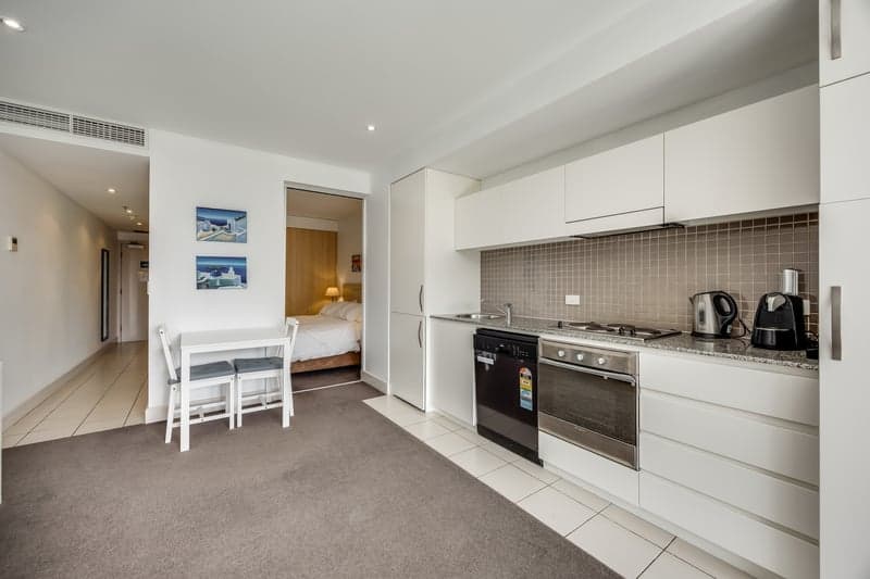427/16 Holdfast Promenade, Glenelg - Thumbnail 5