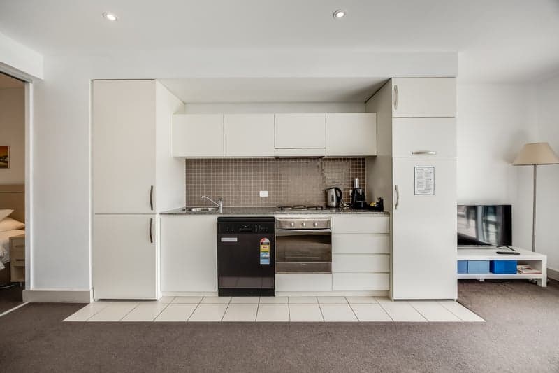 427/16 Holdfast Promenade, Glenelg - Thumbnail 6