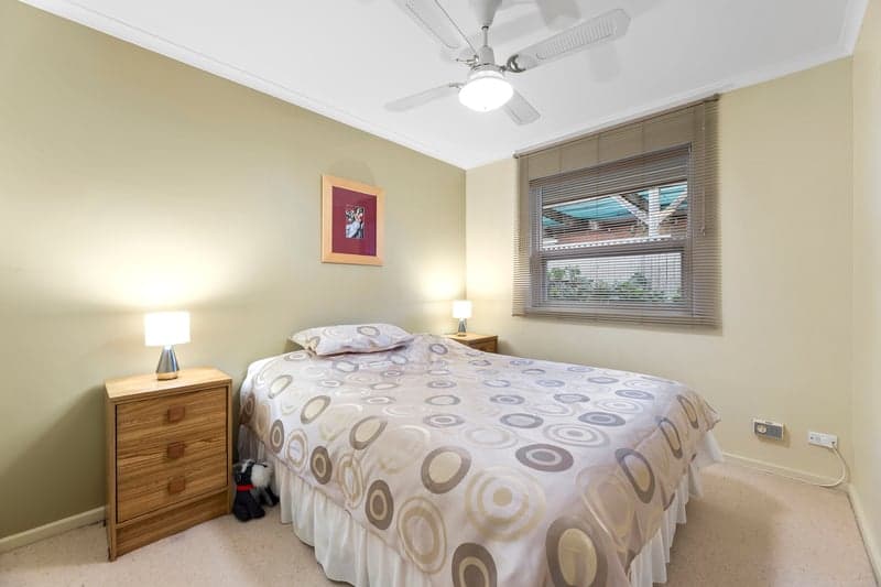 17 Floriston Way, Salisbury Park - Thumbnail 8