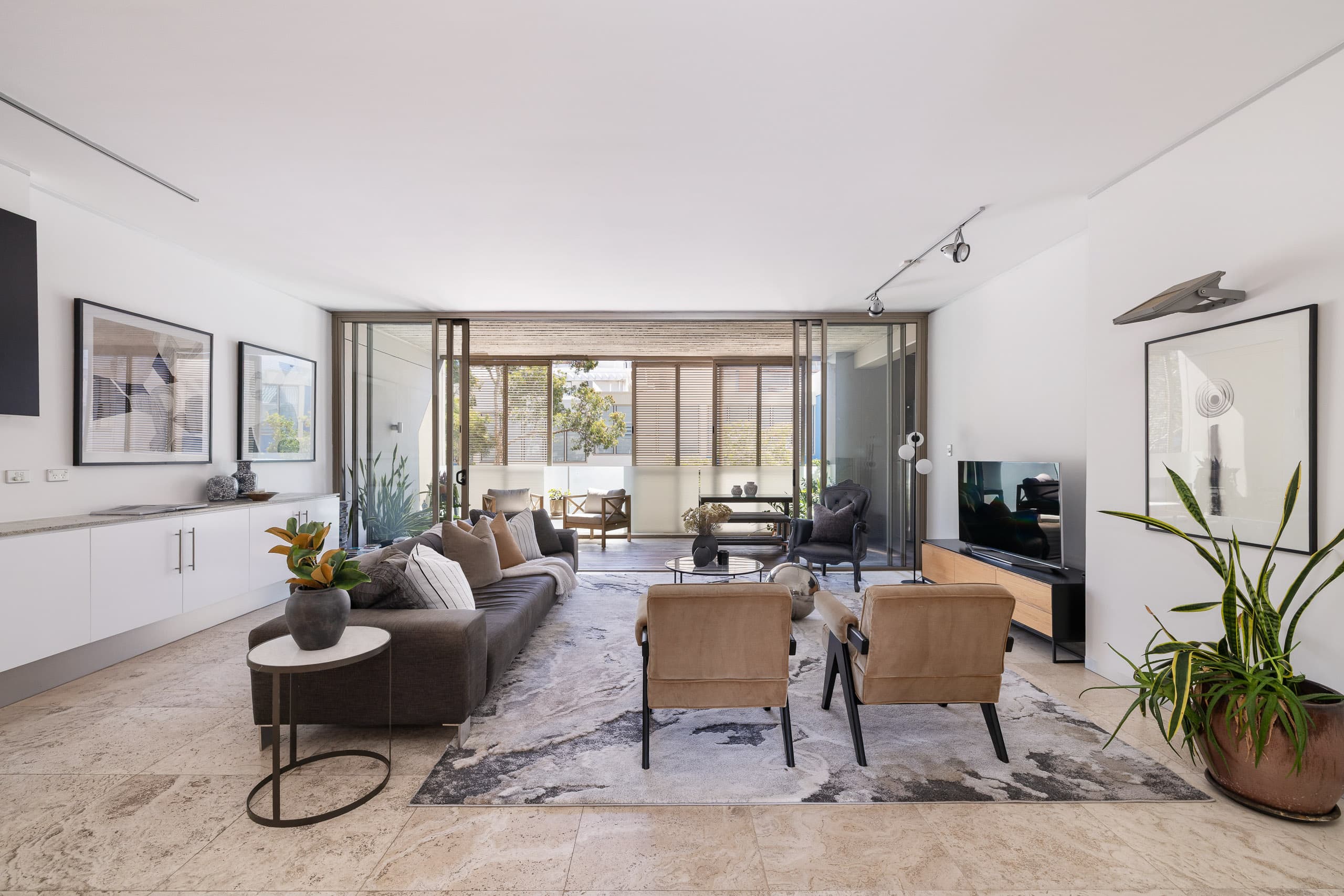 5/3 Queen Street, Chippendale - Image 1