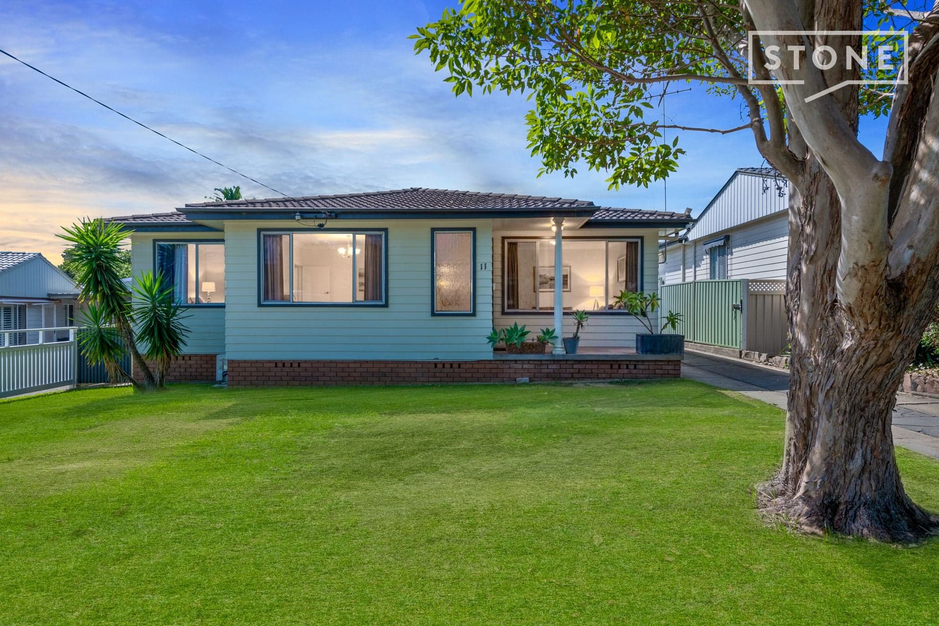 11 Cheryl Close, Elermore Vale, Elermore Vale - Image 1