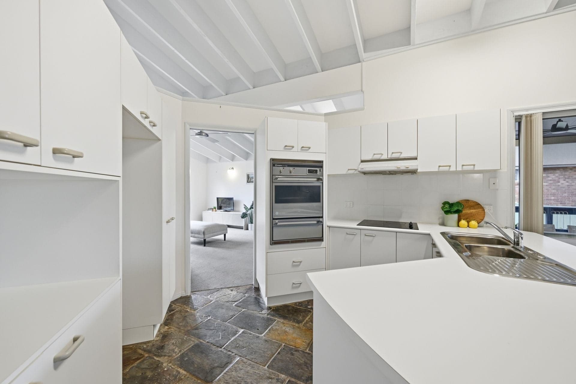 5 Grassmere Way Port Macquarie NSW, Port Macquarie - Thumbnail 5
