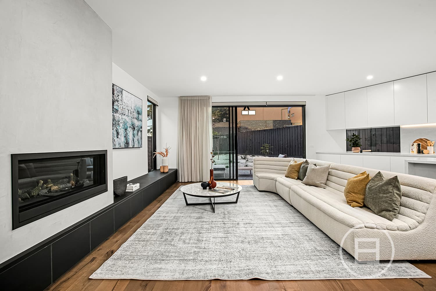 1 Viewhill Road, BALWYN NORTH, VIC, Balwyn North - Thumbnail 2