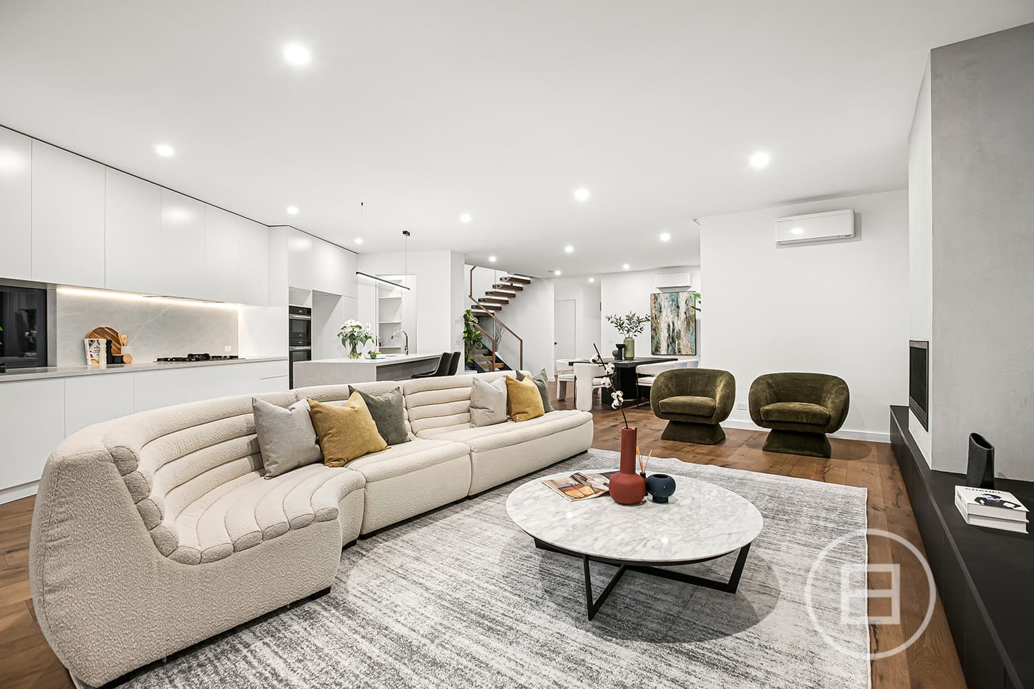 1 Viewhill Road, BALWYN NORTH, VIC, Balwyn North - Thumbnail 3