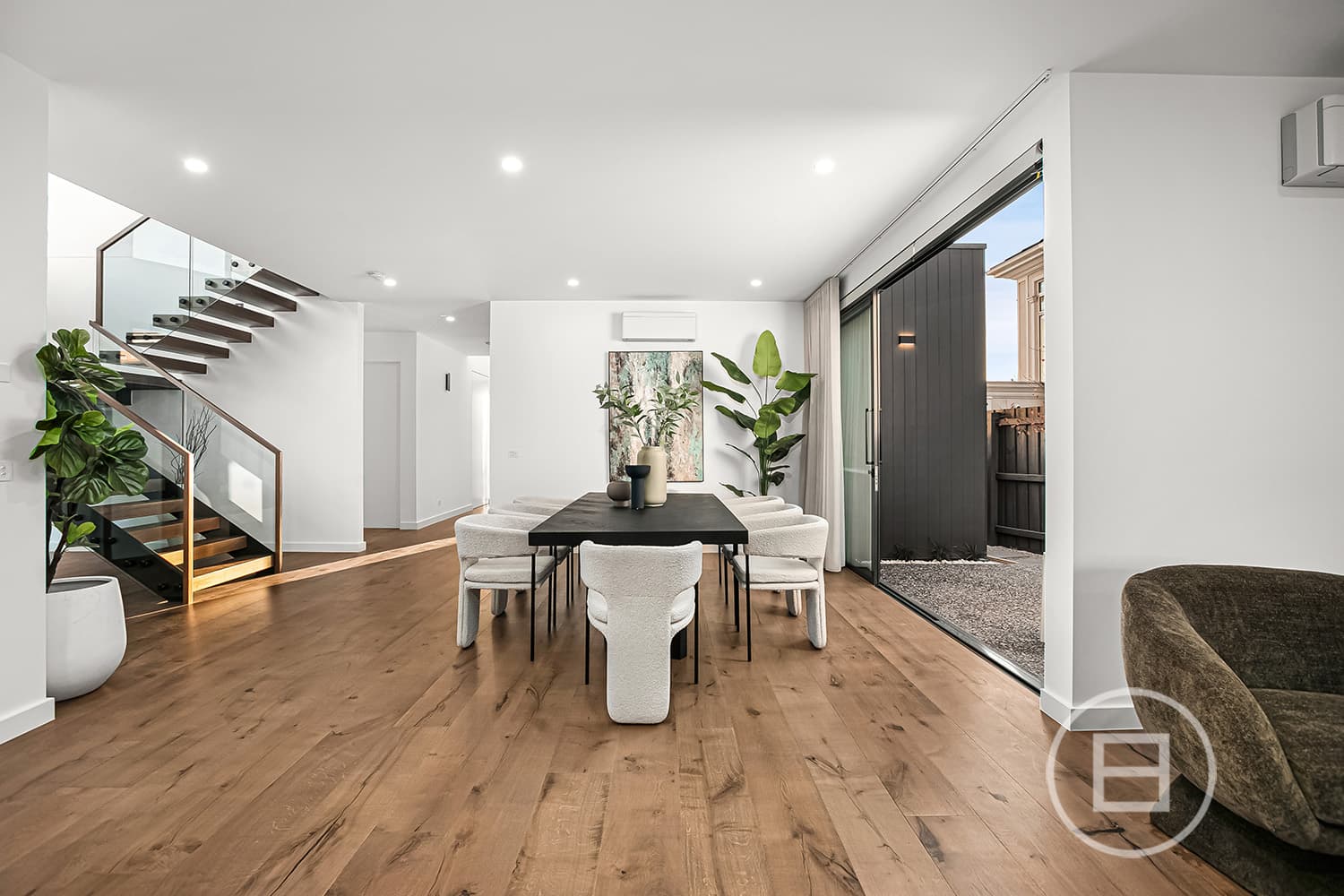1 Viewhill Road, BALWYN NORTH, VIC, Balwyn North - Thumbnail 6