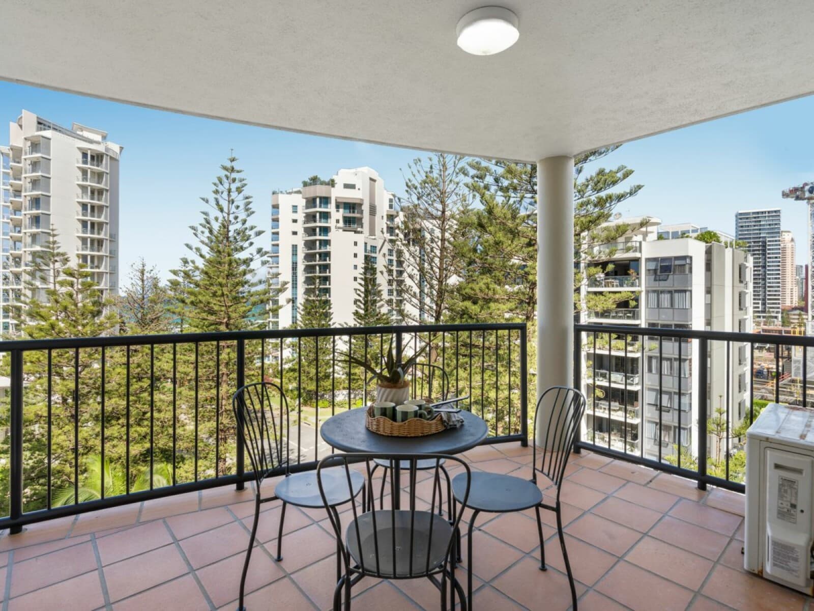 27/93 Old Burleigh Road Broadbeach QLD 4218, Broadbeach - Thumbnail 6
