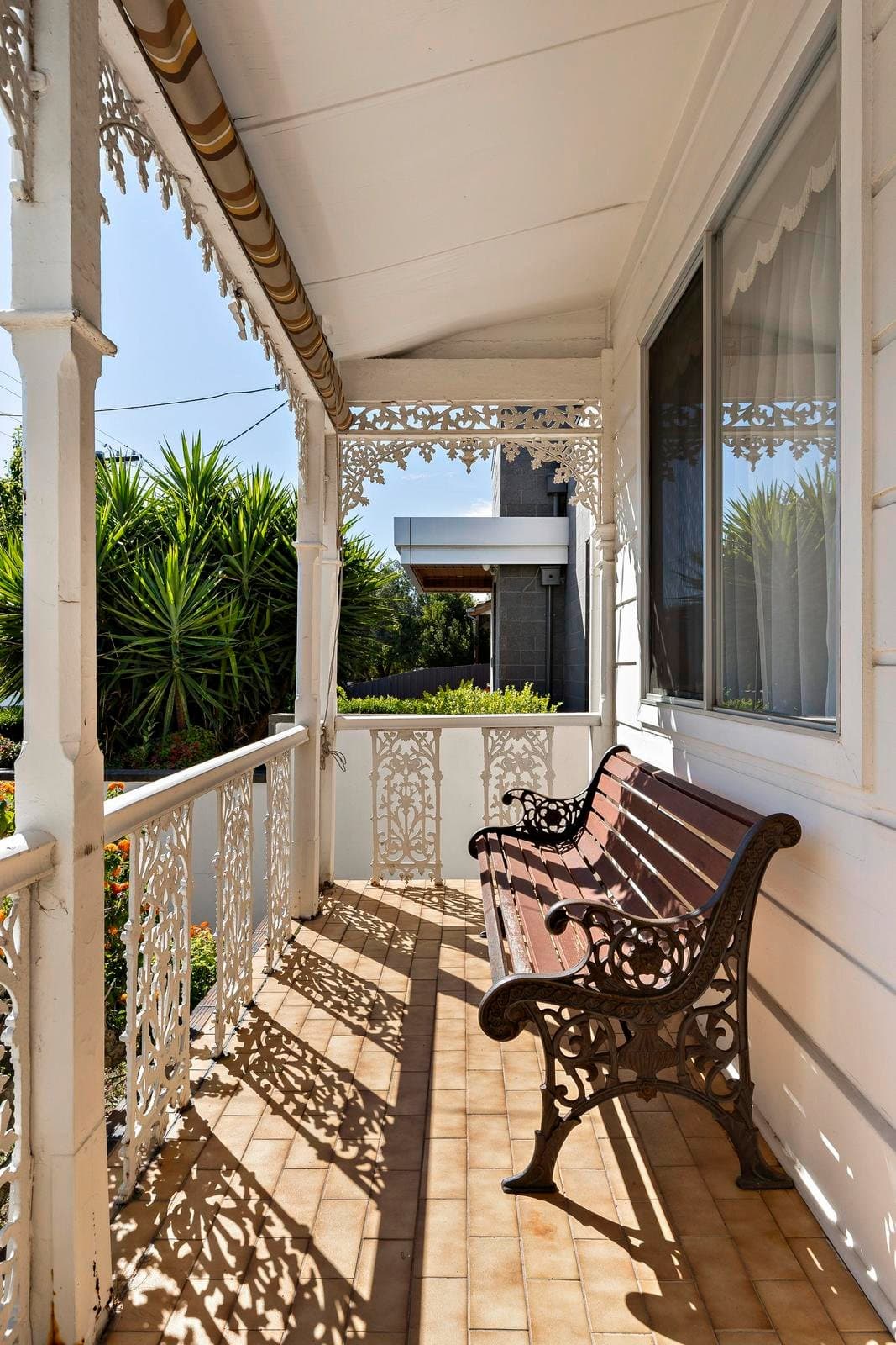 11 Clarinda Road, Essendon VIC 3040, Essendon - Thumbnail 2