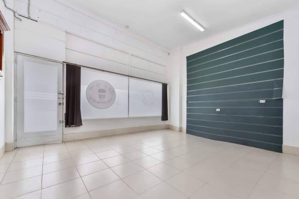 13 Nicole Avenue, Dandenong North - Thumbnail 4