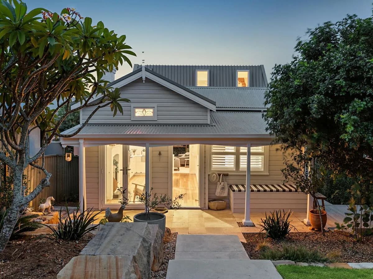 442 Orange Grove Road, BLACKWALL, Blackwall - Thumbnail 2