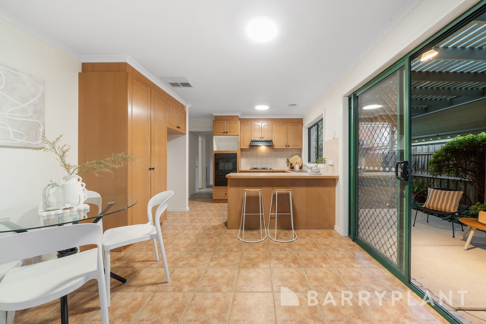 272 Greenwood Drive, Watsonia, VIC 3087, Watsonia - Thumbnail 5