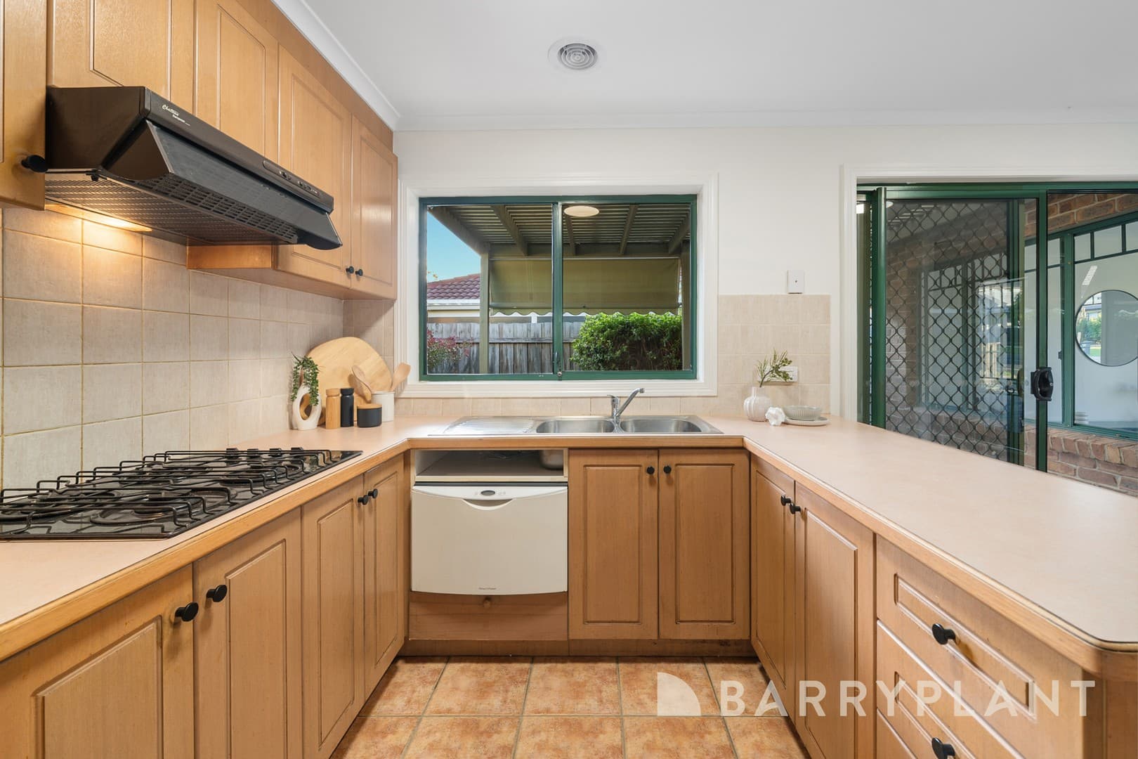 272 Greenwood Drive, Watsonia, VIC 3087, Watsonia - Thumbnail 6