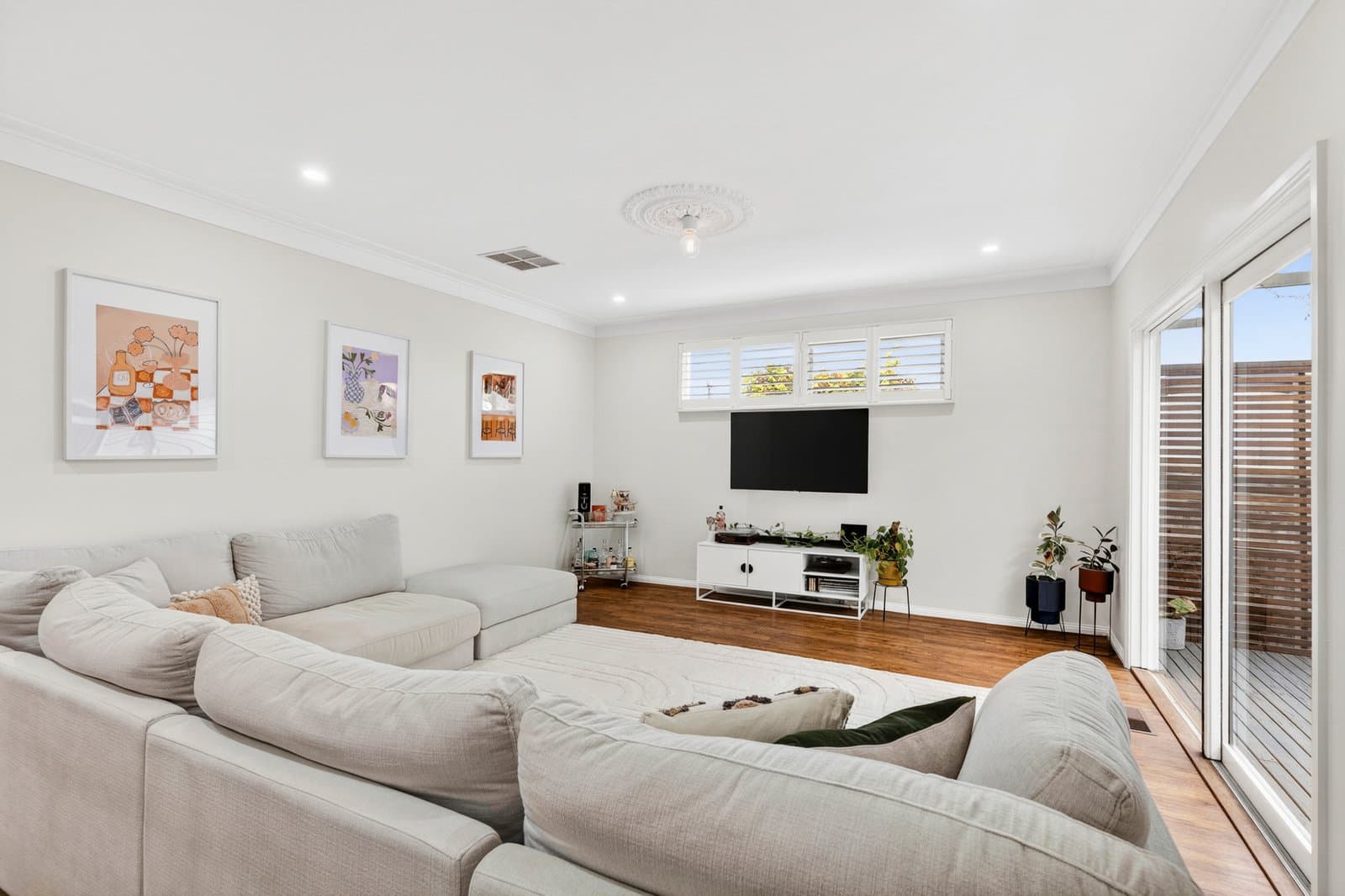 27 Dudley Street, Belmont, Belmont - Thumbnail 3