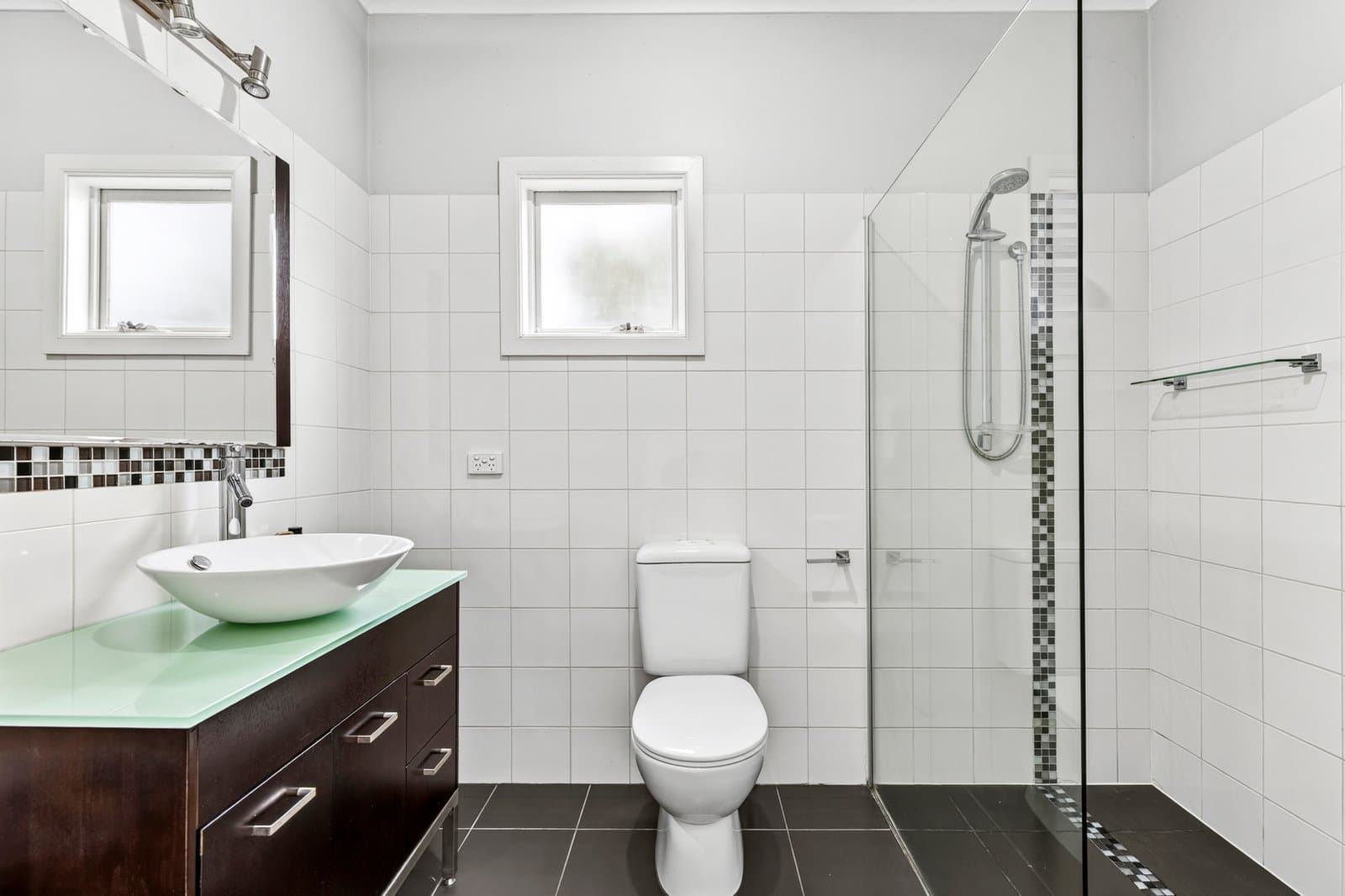 27 Dudley Street, Belmont, Belmont - Thumbnail 7