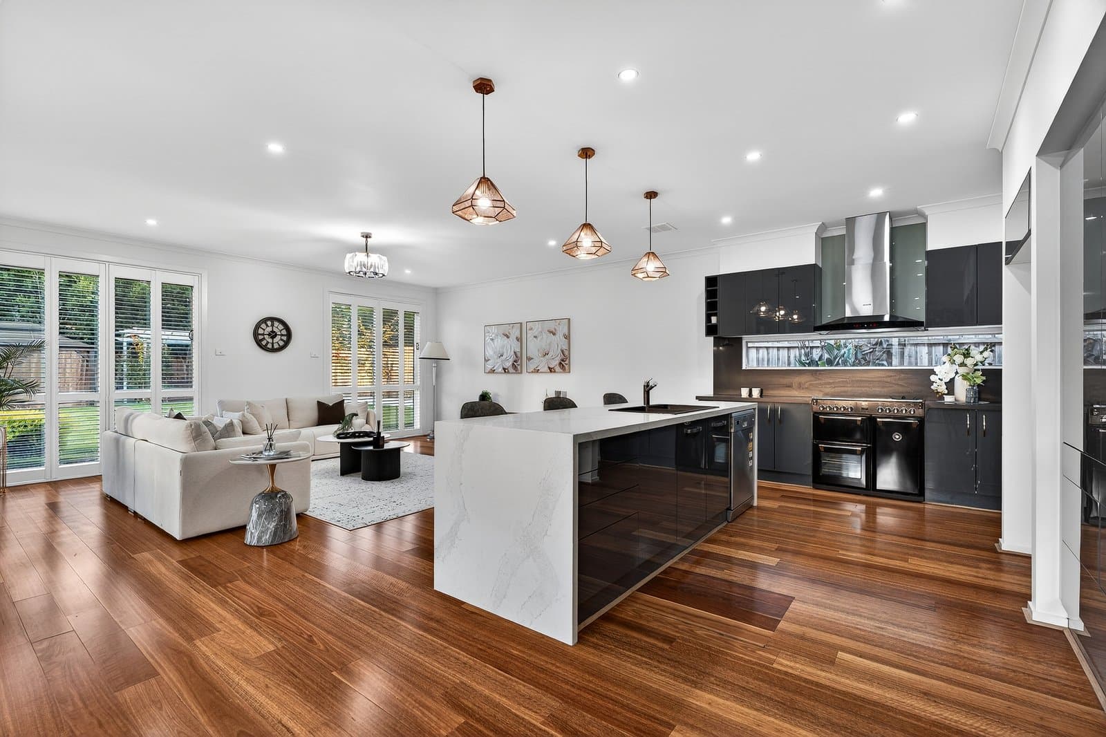 7 Kirstina Road, Glen Waverley, Glen Waverley - Thumbnail 6