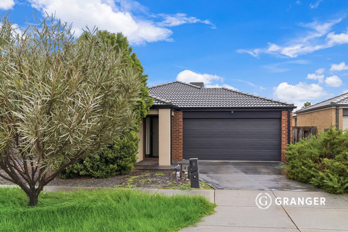 5 Rialto Close, 
	
			
							Wallan
				
						VIC
			3756, Wallan - Thumbnail 2