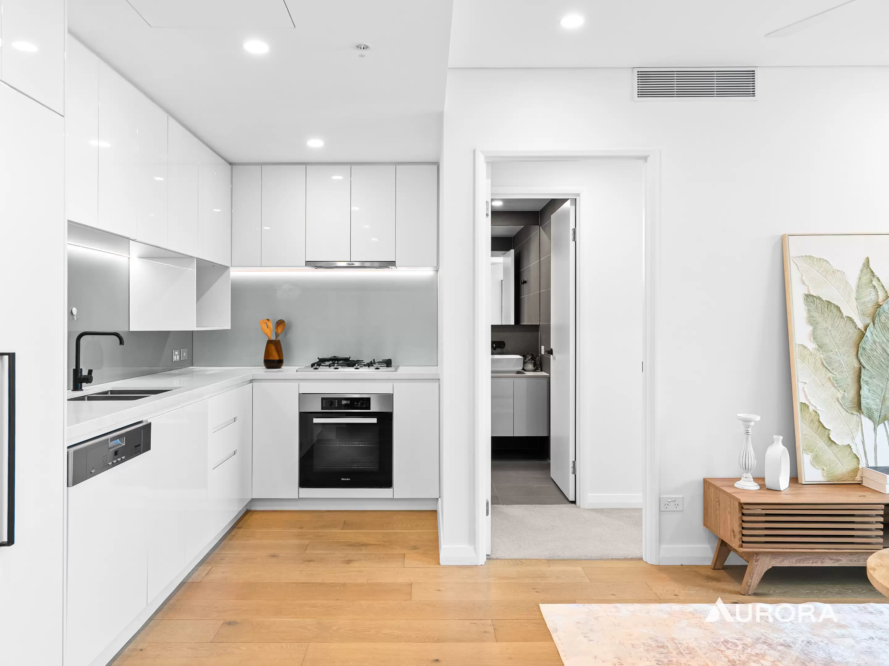 1904/275 Wickham Street, Fortitude Valley, Fortitude Valley - Thumbnail 3