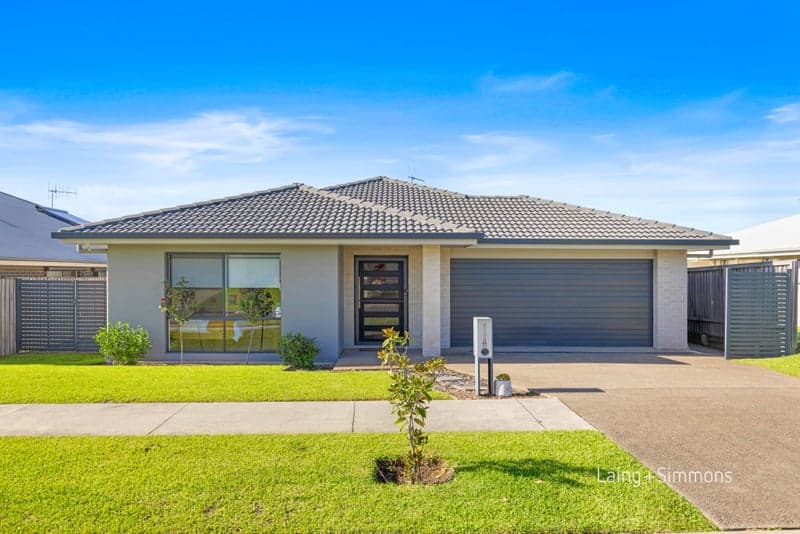 11 Allport Avenue, Port Macquarie, Port Macquarie - Image 1