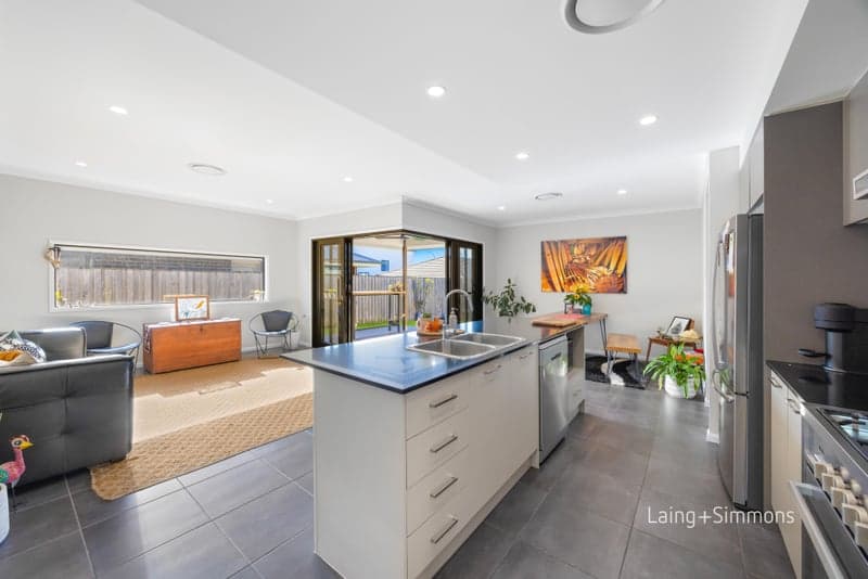 11 Allport Avenue, Port Macquarie, Port Macquarie - Thumbnail 2