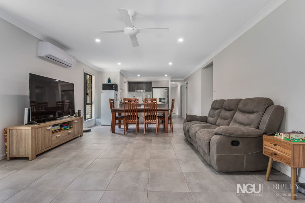 22 Larsen Street, Leichhardt QLD 4305, Leichhardt - Thumbnail 6