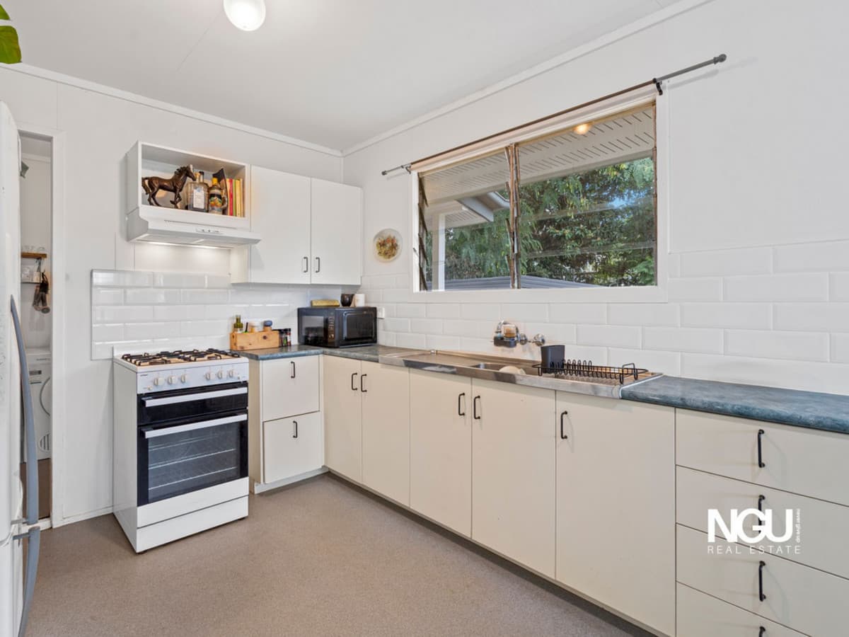 12 Wentworth Street, Leichhardt QLD 4305, Leichhardt - Thumbnail 4