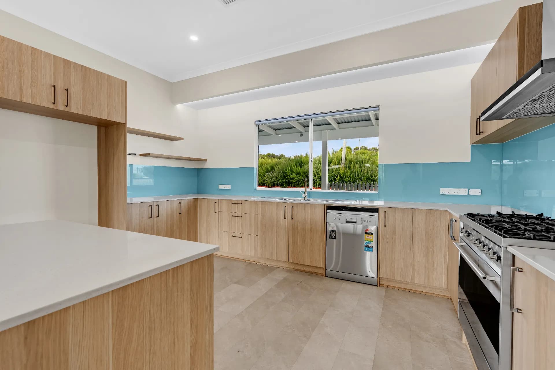 15 Coronation Drive, Binningup - Thumbnail 6