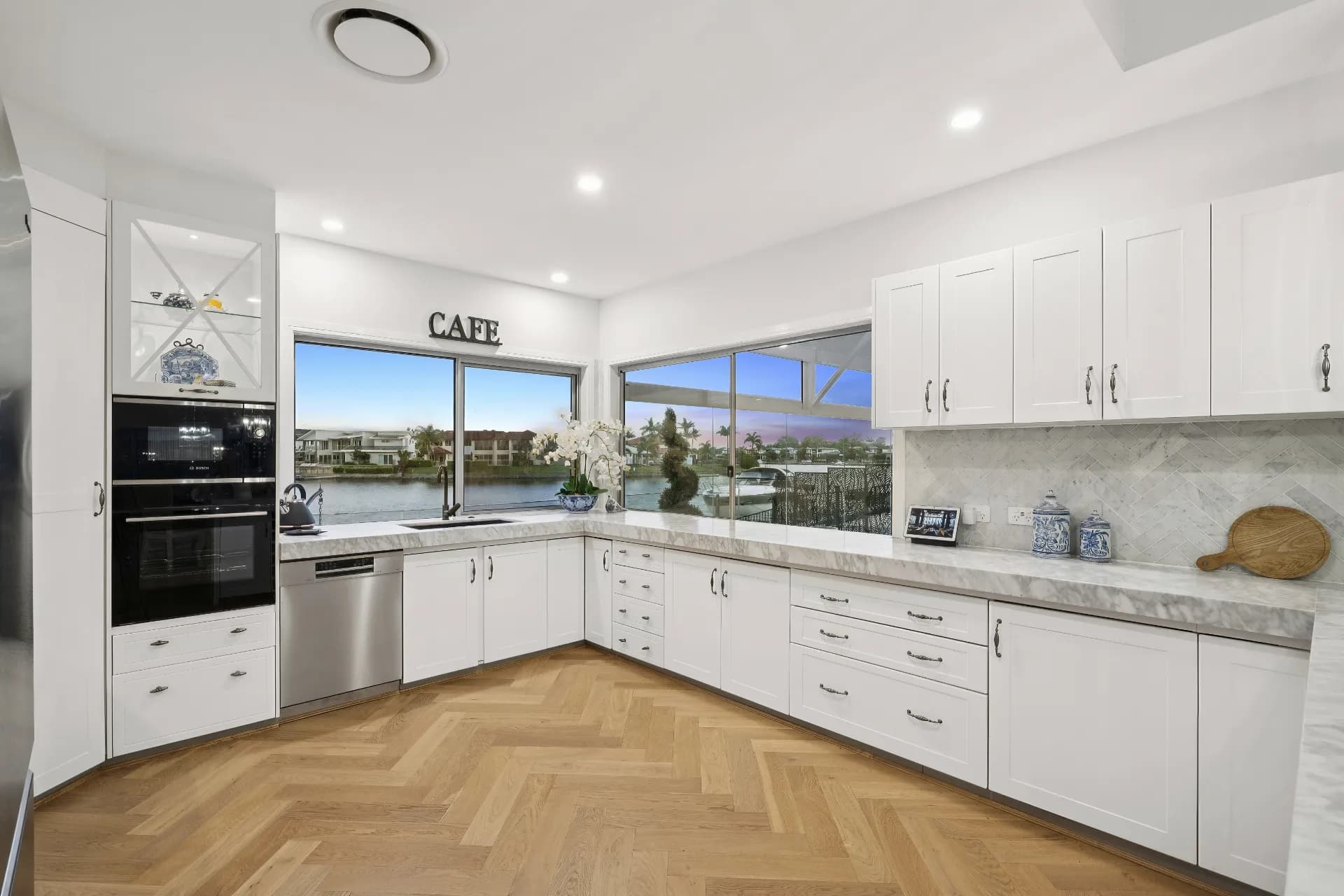 2 Pipers Point, Helensvale, QLD, Helensvale - Thumbnail 5