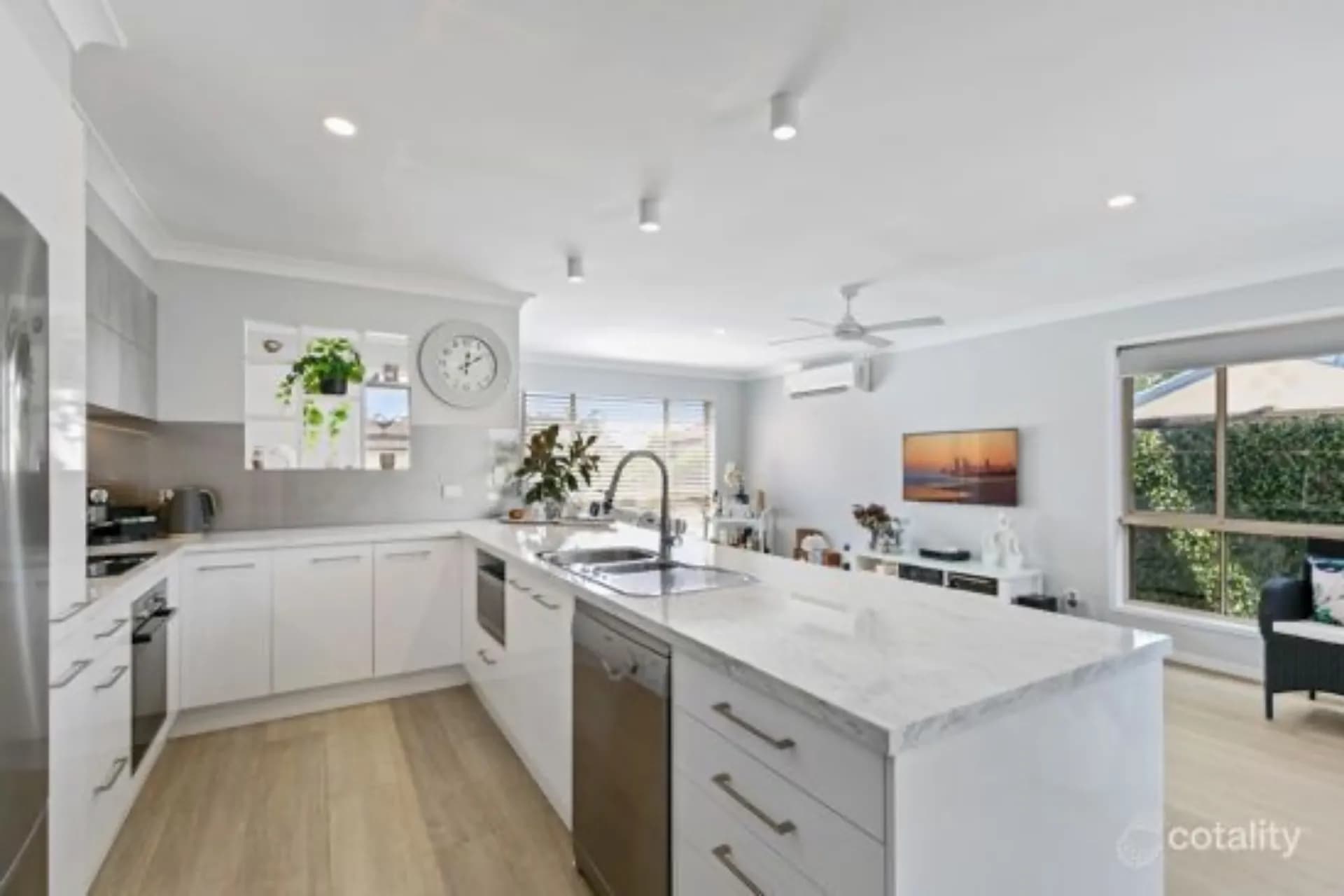 53/2-6 Anaheim Drive, Helensvale, QLD, Helensvale - Thumbnail 3