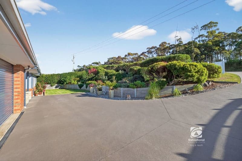 116 Thorpes Lane, Lakes Entrance, VIC 3909, Lakes Entrance - Thumbnail 2