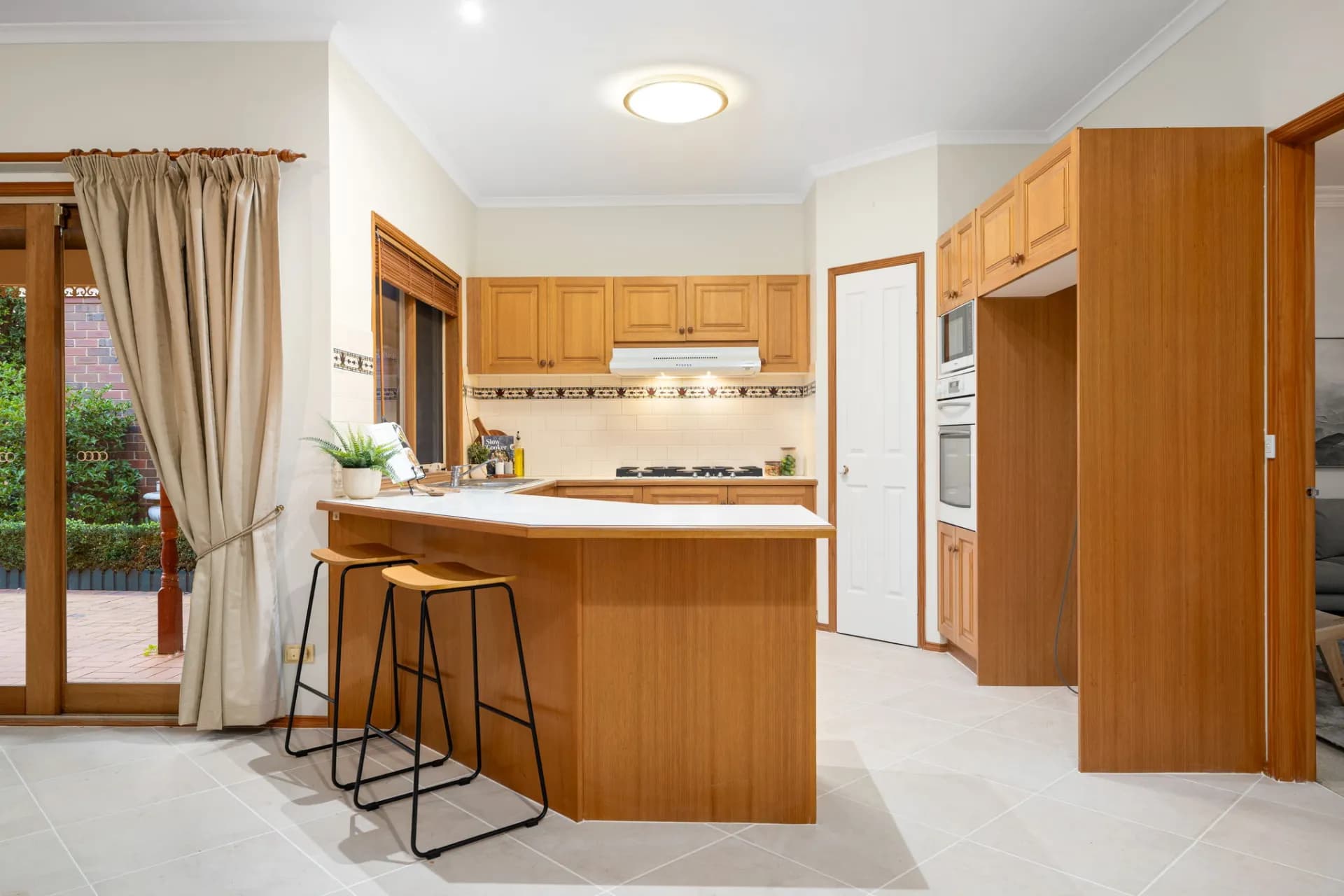 6  John  Street, Werribee, VIC, Werribee - Thumbnail 6