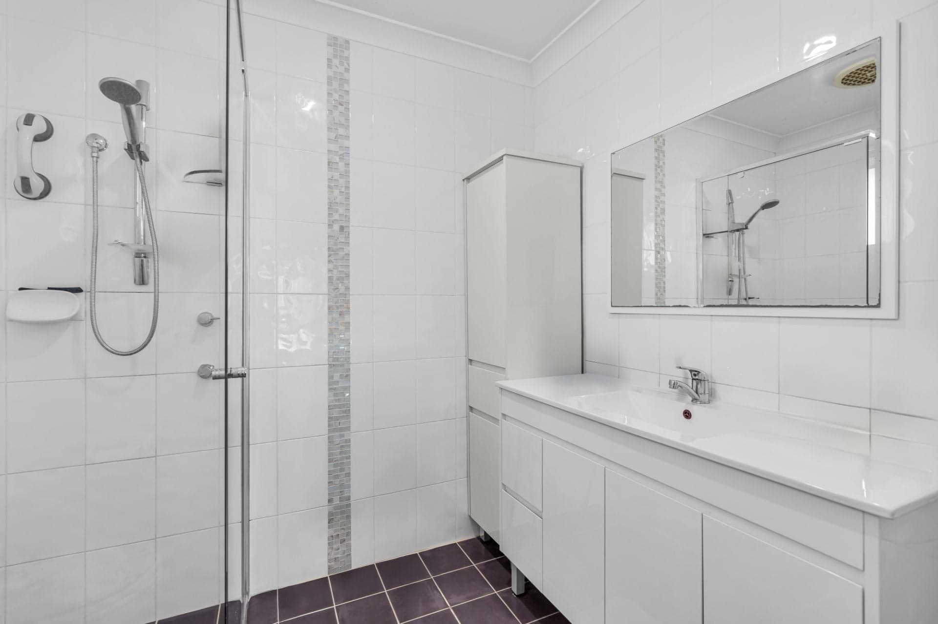 36 Hurricane Drive, Raby, Raby - Thumbnail 6