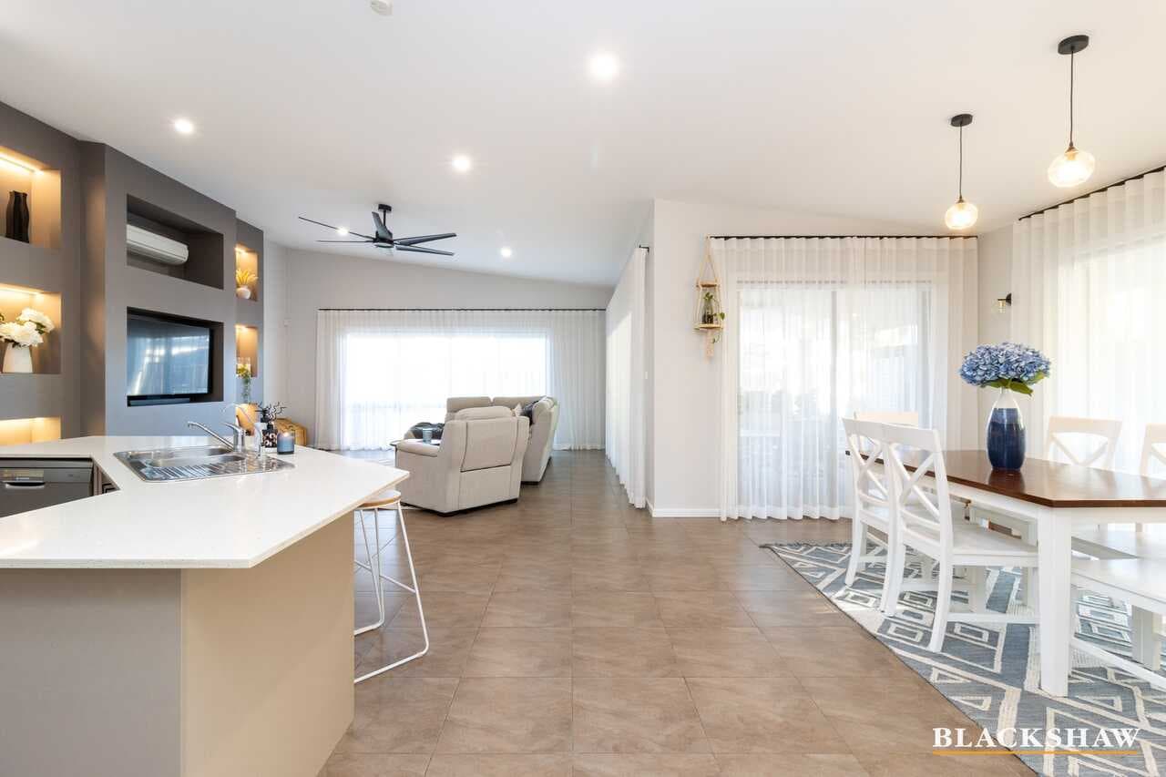 23 Hyland Drive, Bungendore, Bungendore - Thumbnail 5