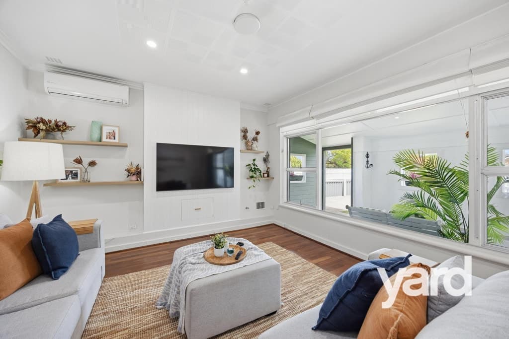 8 Isaac Street, Melville WA 6156, Melville - Thumbnail 2