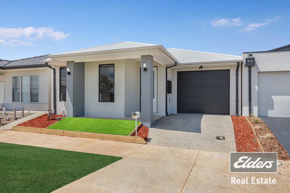 13 Toadlet Street, Wyndham Vale, VIC, 3024, Wyndham Vale - Thumbnail 3