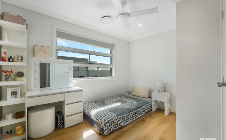 2 Cowra Place, Gregory Hills, NSW, 2557, Gregory Hills - Thumbnail 7