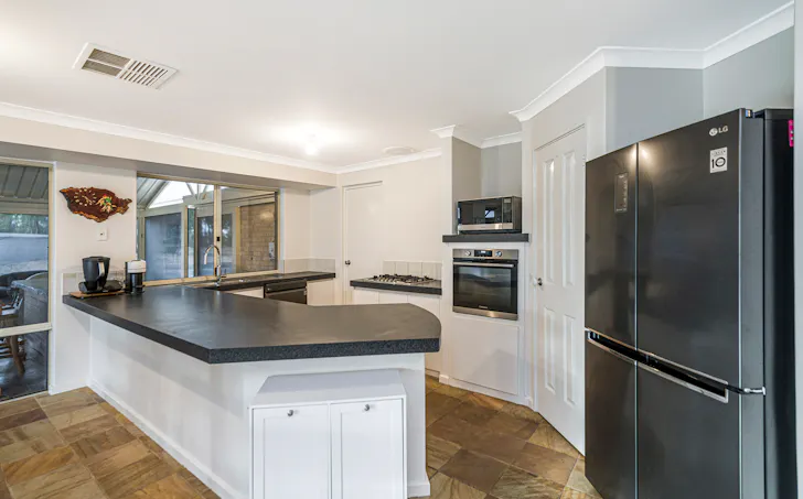 363 Meadowbrook Ramble, Bullsbrook, WA, 6084, Bullsbrook - Thumbnail 8