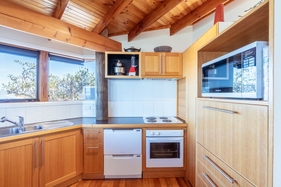 104 Swanwick Drive, COLES BAY, TAS 7215, Coles Bay - Thumbnail 8