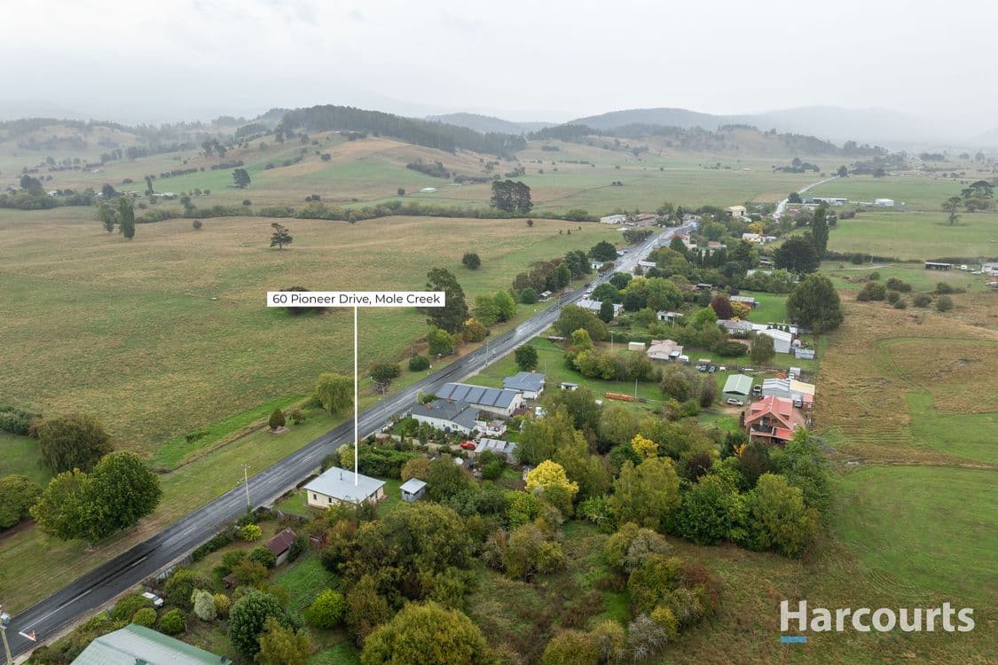60 Pioneer Drive, MOLE CREEK, TAS 7304, Mole Creek - Thumbnail 8