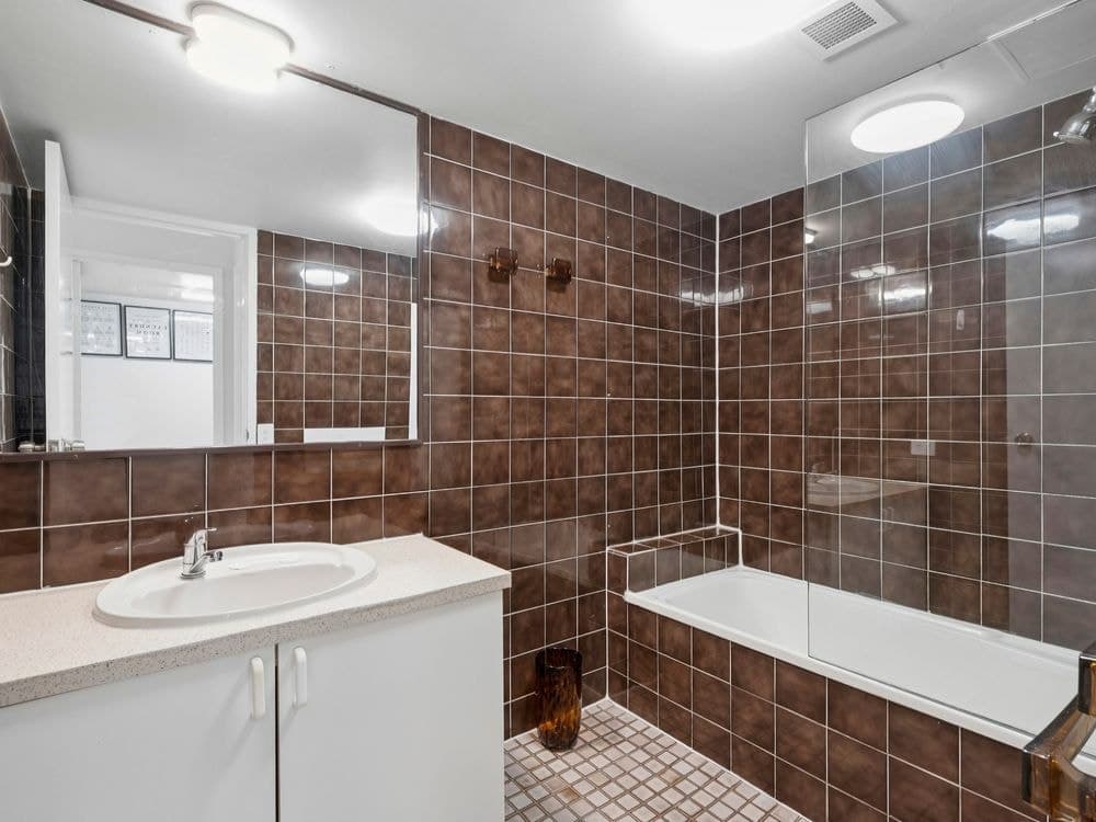 6E/10 Marine Parade, SOUTHPORT, QLD 4215, Southport - Thumbnail 8