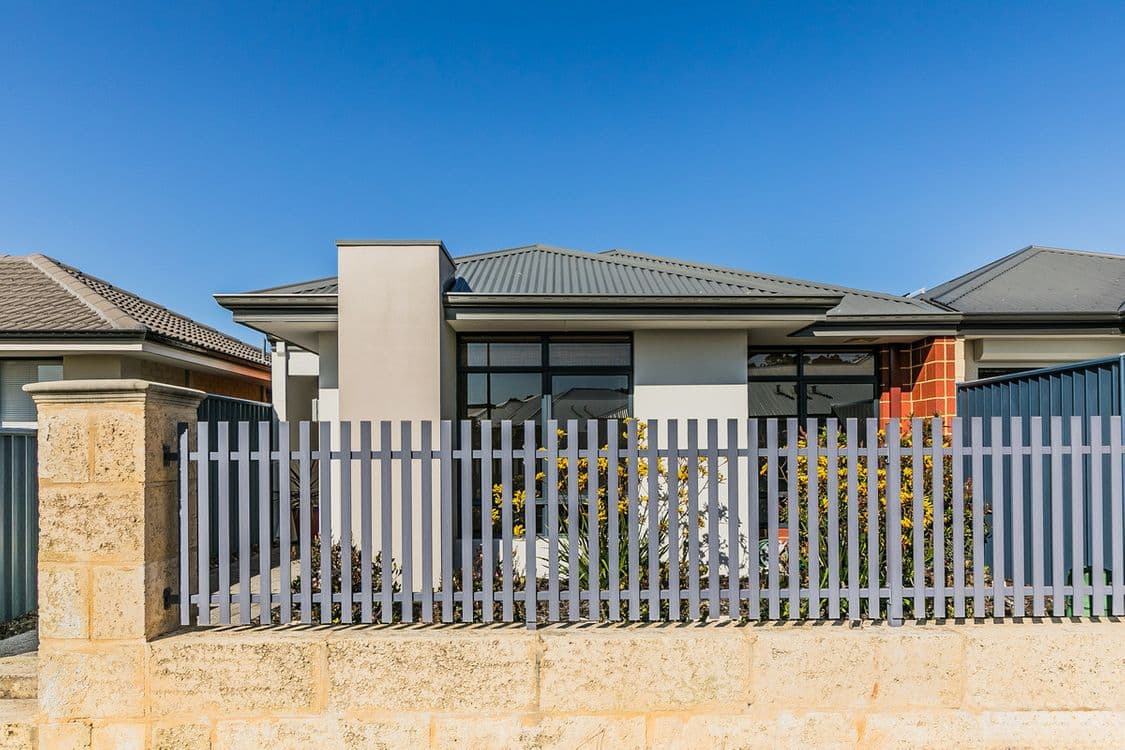 136 Pleasantview Parade, BALDIVIS, WA 6171, Baldivis - Image 1
